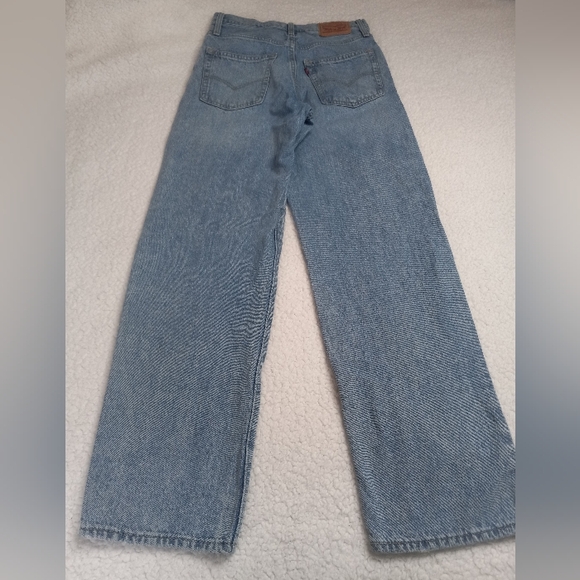 Levis Women's 94 Baggy Medium Wash Denim Jeans Size 25 - Picture 6 of 11